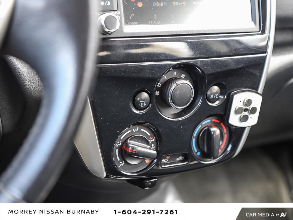 2019 Nissan Versa Note SV CVT + LOW KMS-20
