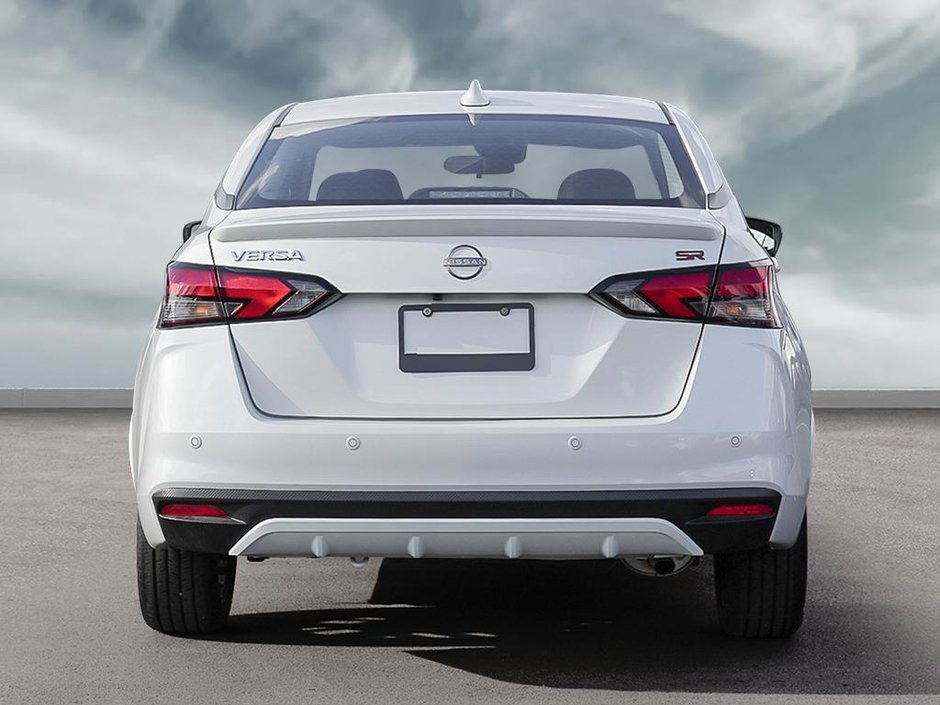 2025 Nissan Versa SR-4