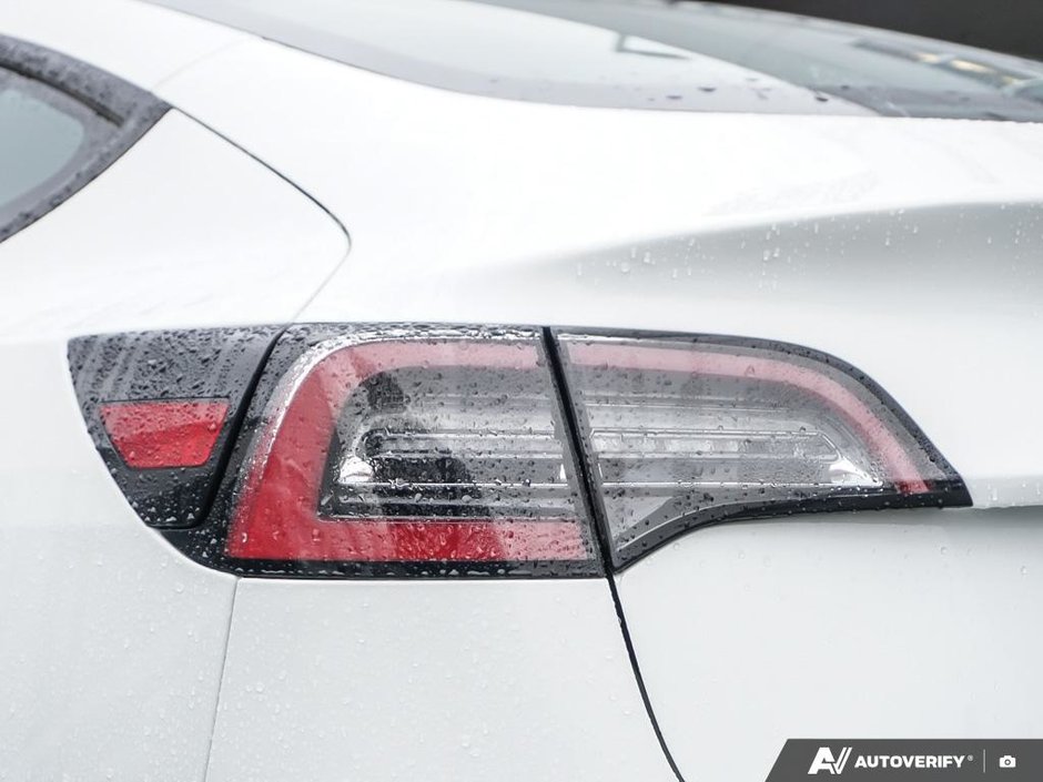 2021 Tesla Model 3 LOW KMS // JUST INSPECTED-24