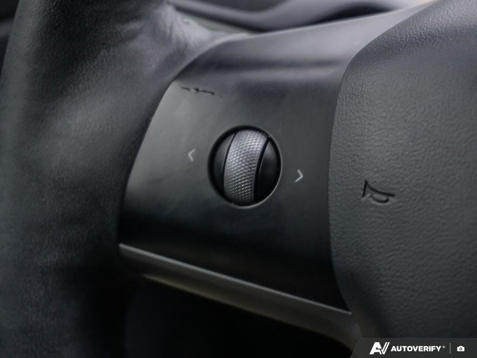 2021 Tesla Model 3 LOW KMS // JUST INSPECTED-10