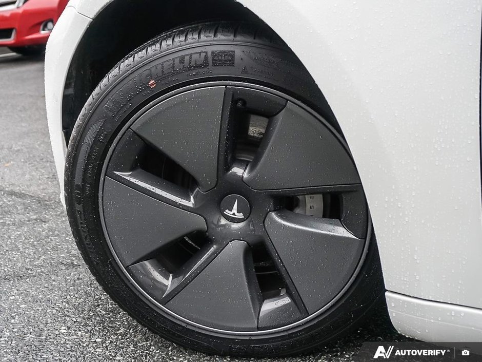 2021 Tesla Model 3 LOW KMS // JUST INSPECTED-18