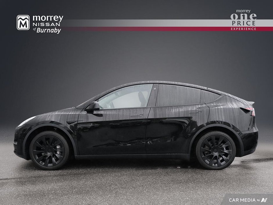 2022 Tesla Model Y LONG RANGE-2