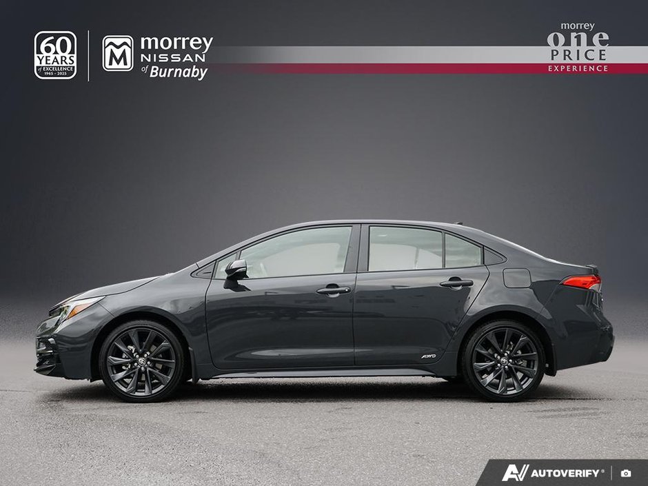 2024 Toyota Corolla SE // LOW KMS-2