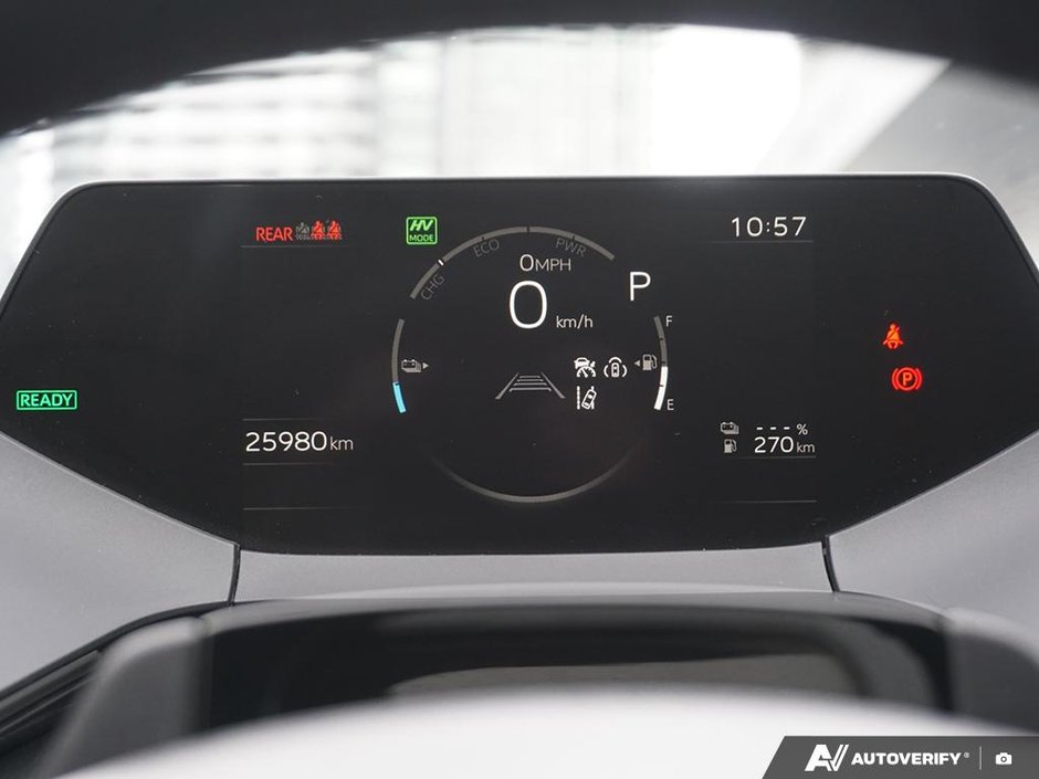 2024 Toyota Prius Prime XSE // NO ACCIDENTS-10