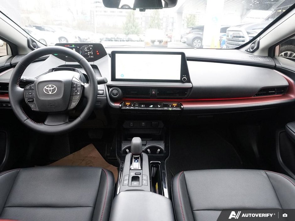 2024 Toyota Prius Prime XSE // NO ACCIDENTS-7