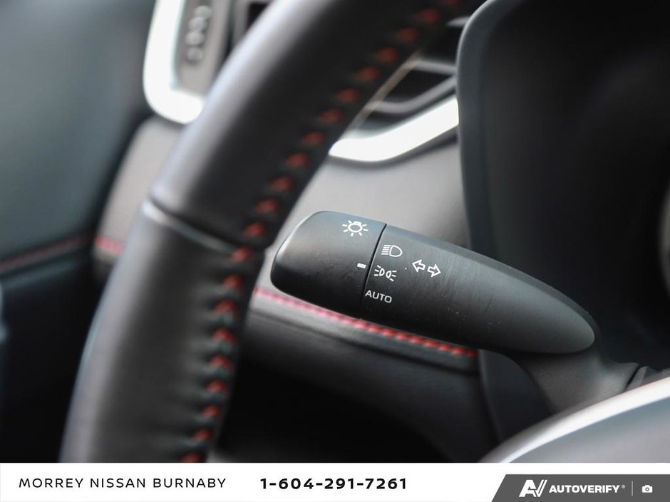 2022 Toyota RAV4 Prime XSE // PLUGIN HYBRID-15