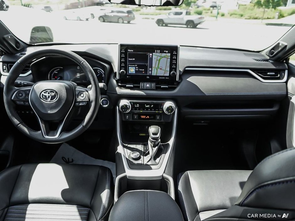 2022 Toyota RAV4 HYBRID XSE-7