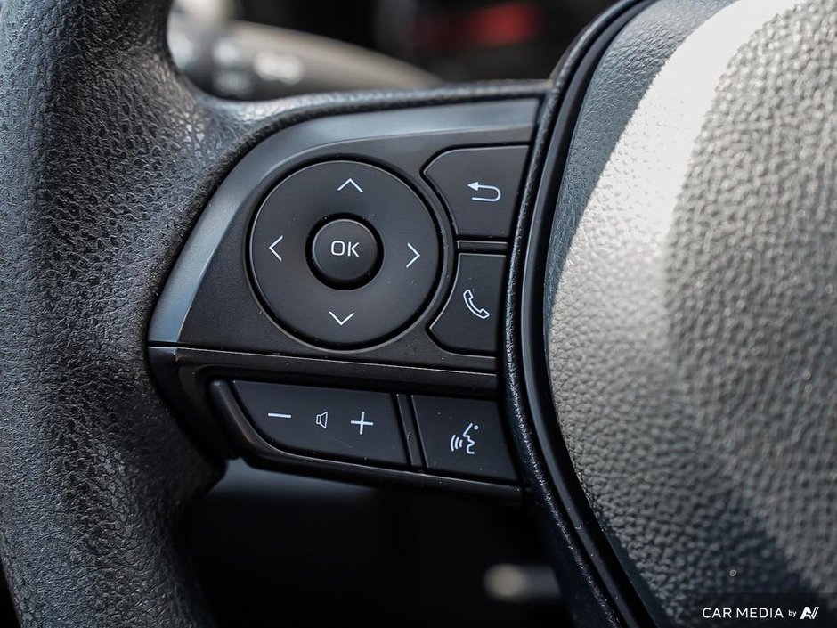 2022 Toyota RAV4 LE AWD-10