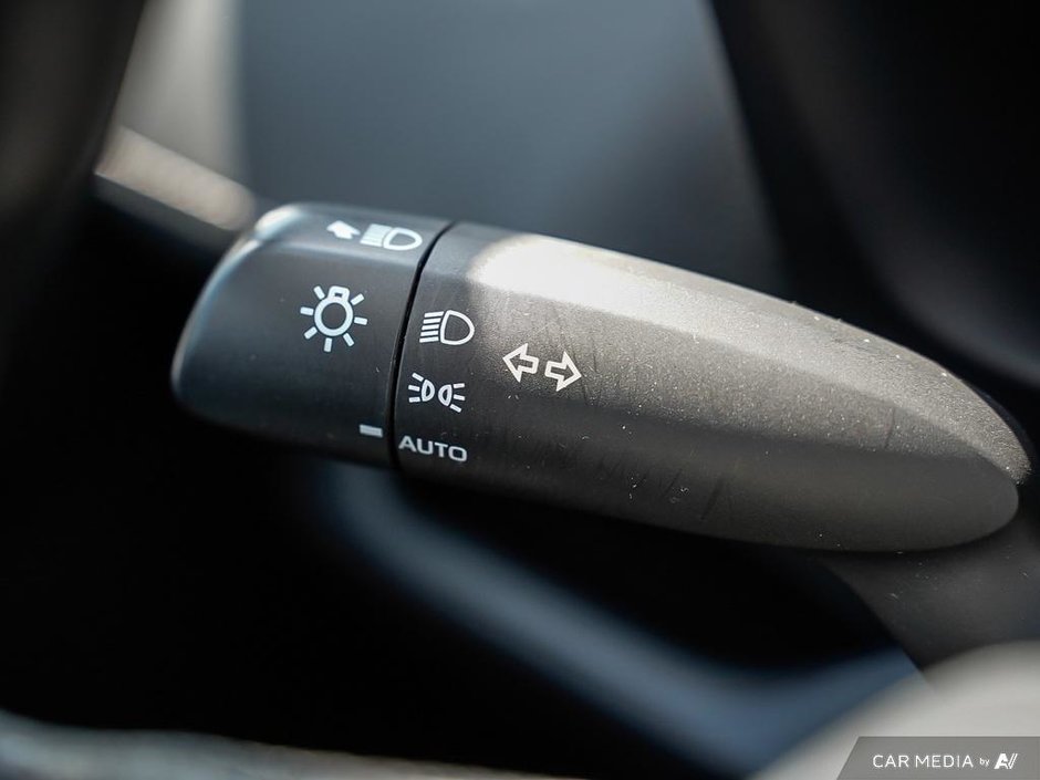 2022 Toyota RAV4 LE AWD-8