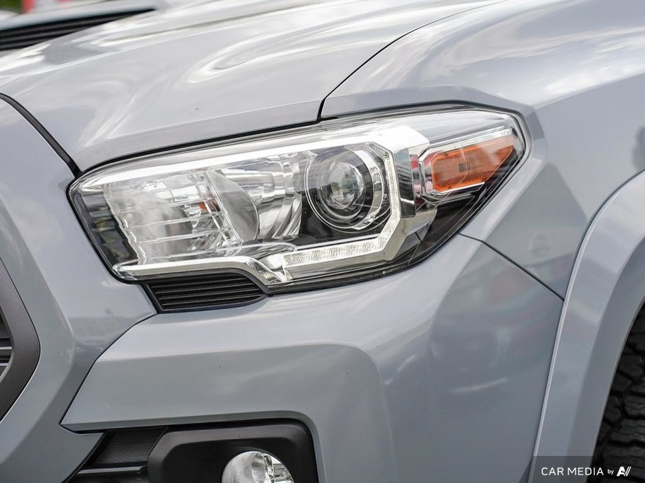 2020 Toyota Tacoma TRD SPORT-24