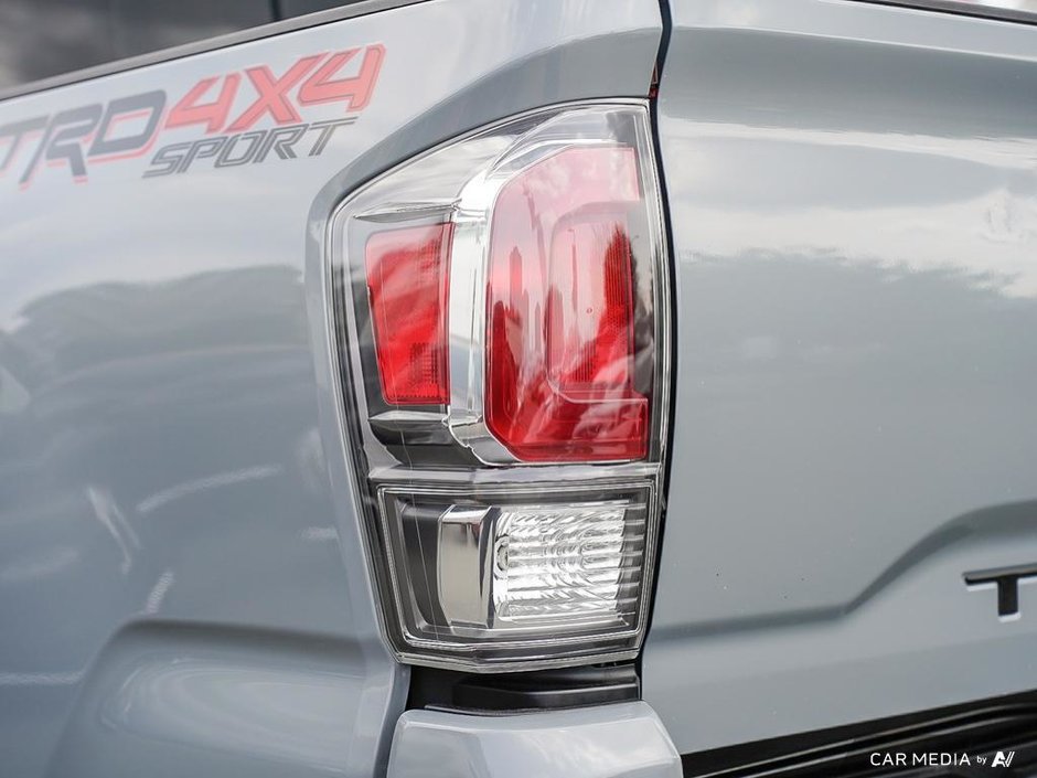 2020 Toyota Tacoma TRD SPORT-26