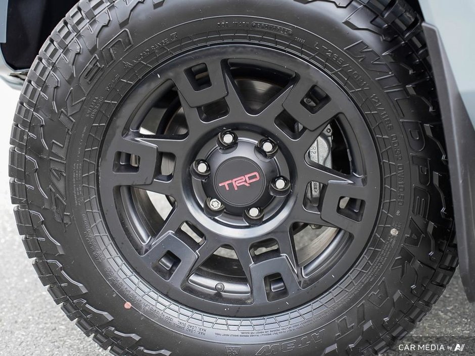 2020 Toyota Tacoma TRD SPORT-20