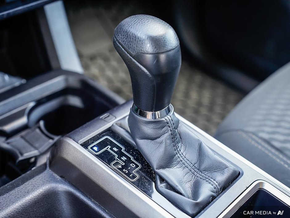 2022 Toyota Tacoma TRAIL EDITION // SUPER CLEAN-11