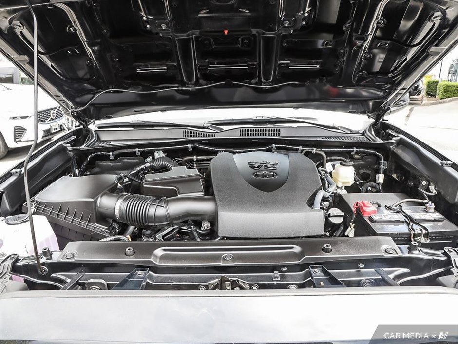 2022 Toyota Tacoma TRD SPORT 4X4-22
