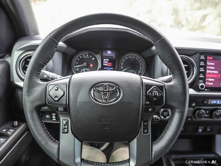 2022 Toyota Tacoma TRD SPORT 4X4-6