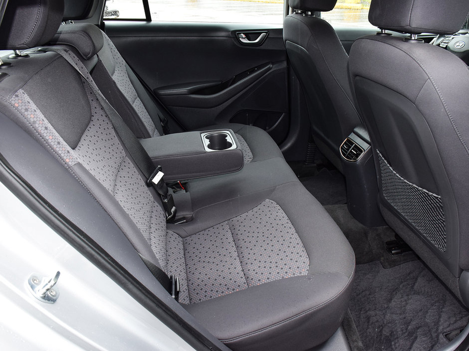 2019 Hyundai Ioniq Electric PREFERRED-22