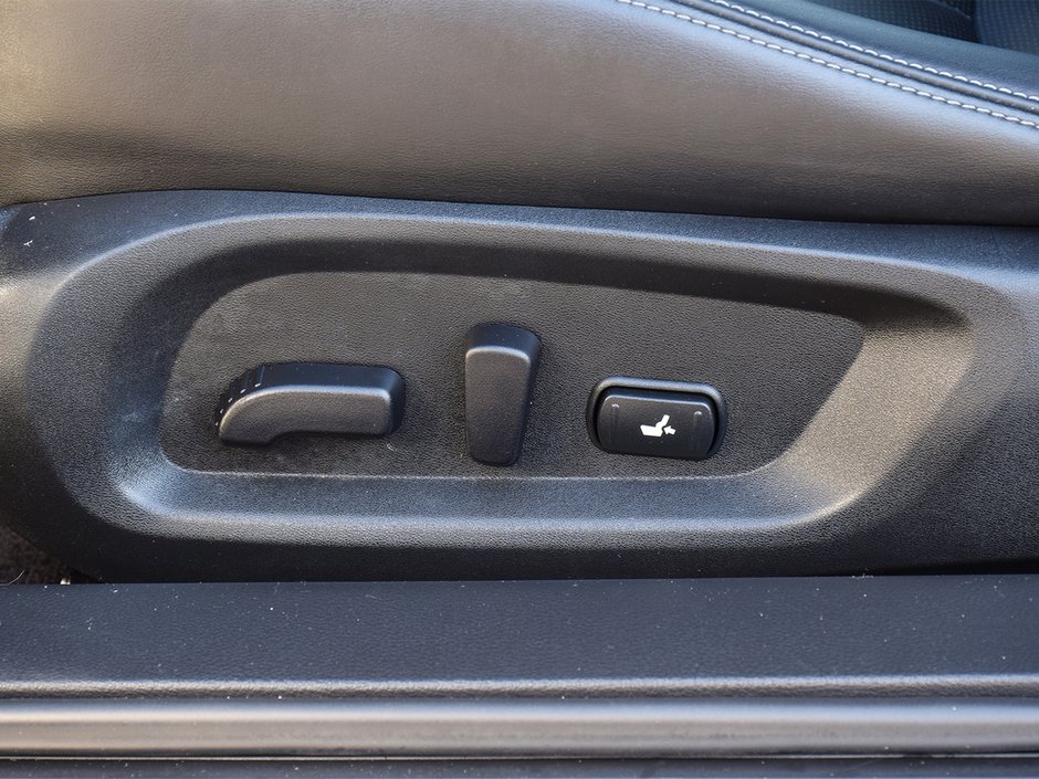 2021 Infiniti Q60 LUXE AWD MORREY CERTIFIED PRE OWNED-9