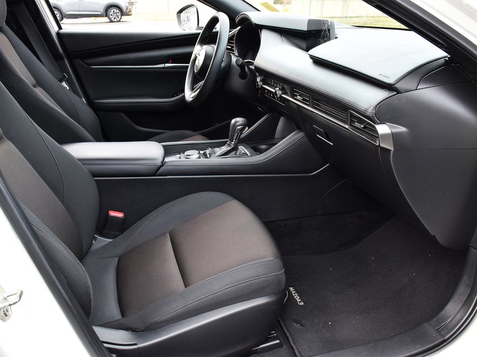 2022 Mazda 3 Sport GX HATCHBACK-9