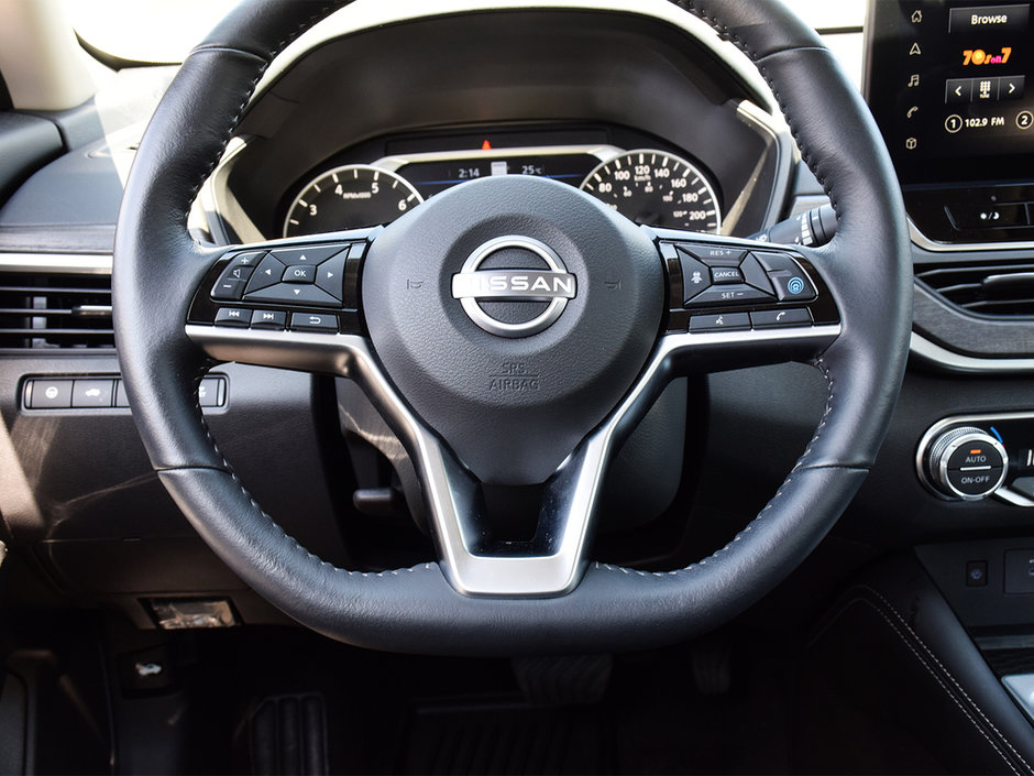 2024 Nissan Altima PLATINUM NISSAN CERTIFIED PRE OWNED-13