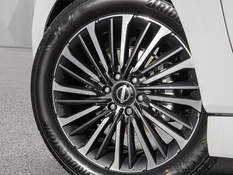 2025 Nissan Armada Platinum Reserve Captain's Chairs-7