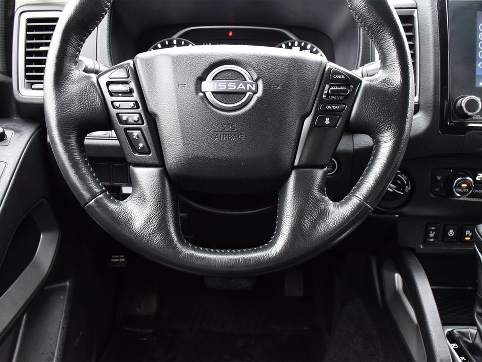 2023 Nissan Frontier CREW CAB SV 4x4  NISSAN CANADA CERTIFIED PRE OWNED-13