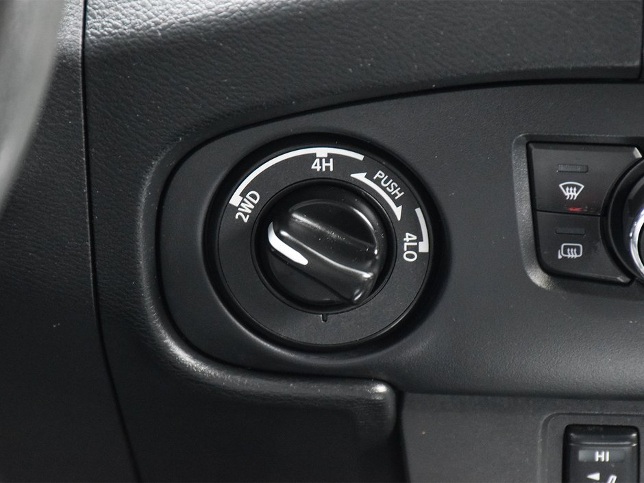 2023 Nissan Frontier CREW CAB SV 4x4  NISSAN CANADA CERTIFIED PRE OWNED-20