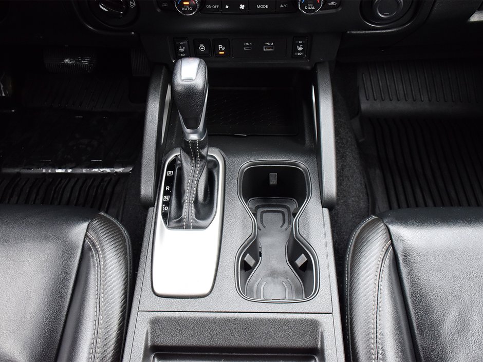 2023 Nissan Frontier CREW CAB SV 4x4  NISSAN CANADA CERTIFIED PRE OWNED-21