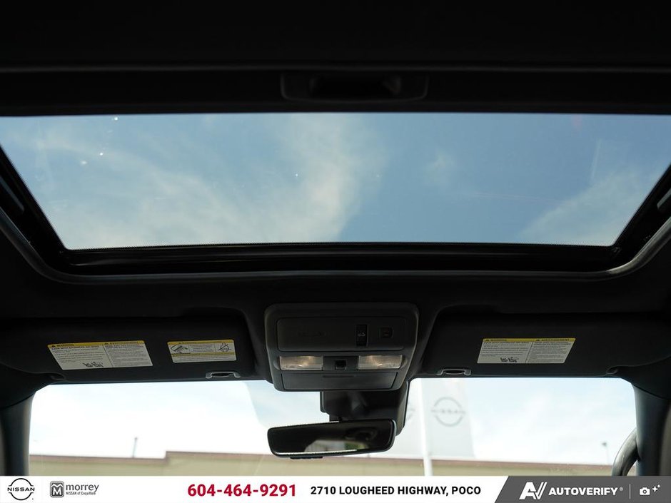 2024 Nissan Frontier PRO-4X LUXURY PACKAGE 4X4-25