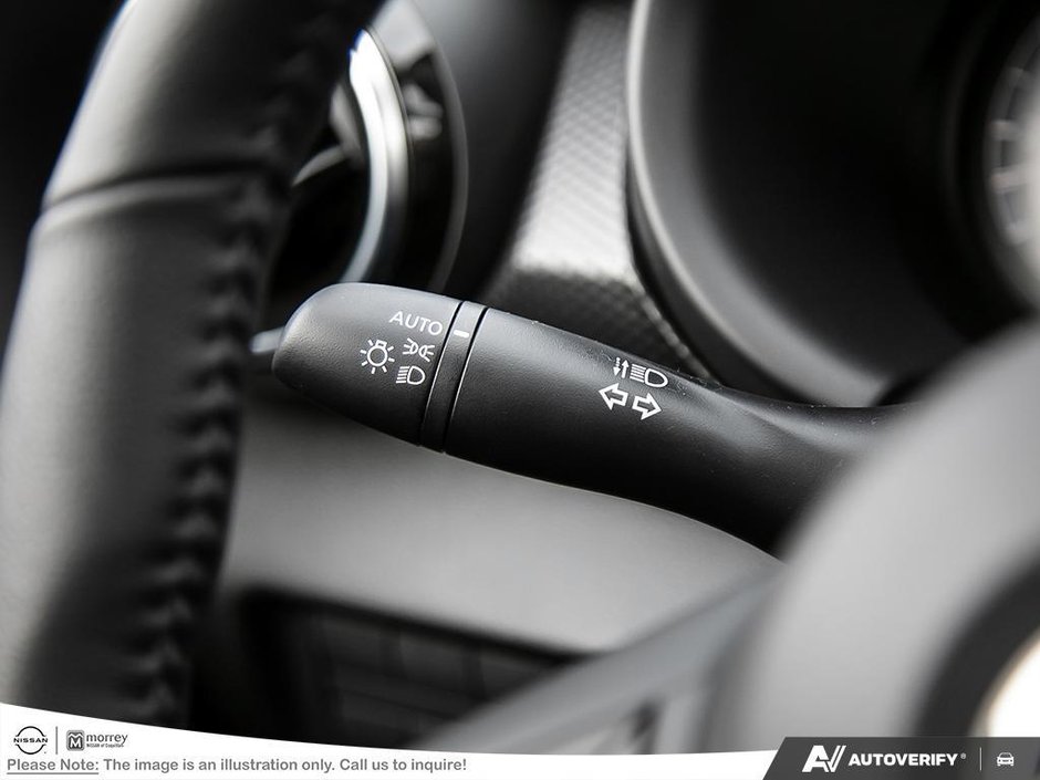 2025 Nissan Kicks Play SV-23