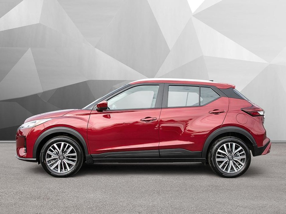 2025 Nissan KICKS PLAY SV-2