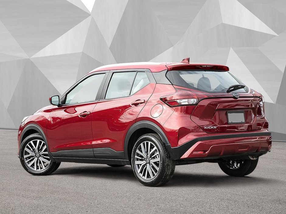 2025 Nissan KICKS PLAY SV-3