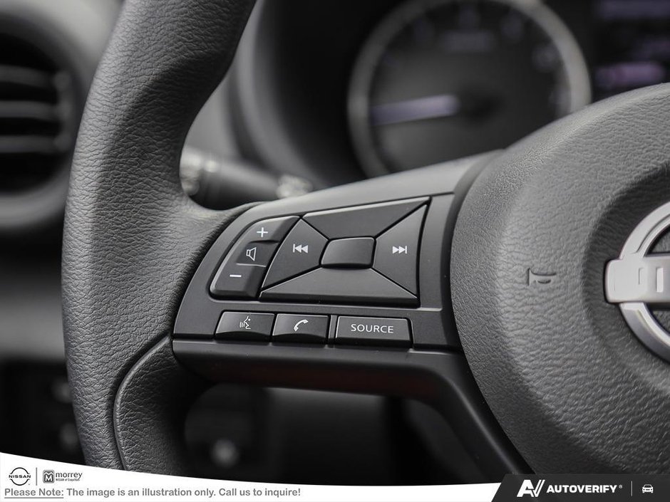 2025 Nissan Kicks Play S-13