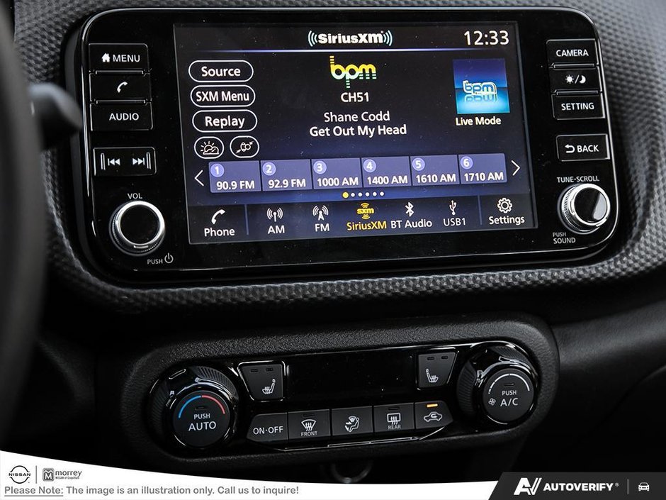 2025 Nissan Kicks Play SV FWD-22