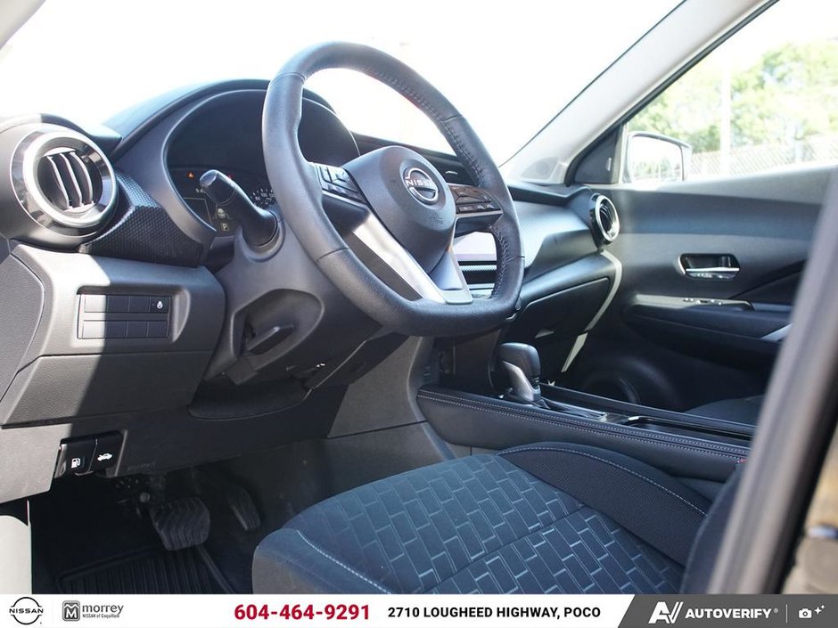 2025 Nissan Kicks Play SV NISSAN CANADA CERTIFIED PRE OWNED-14