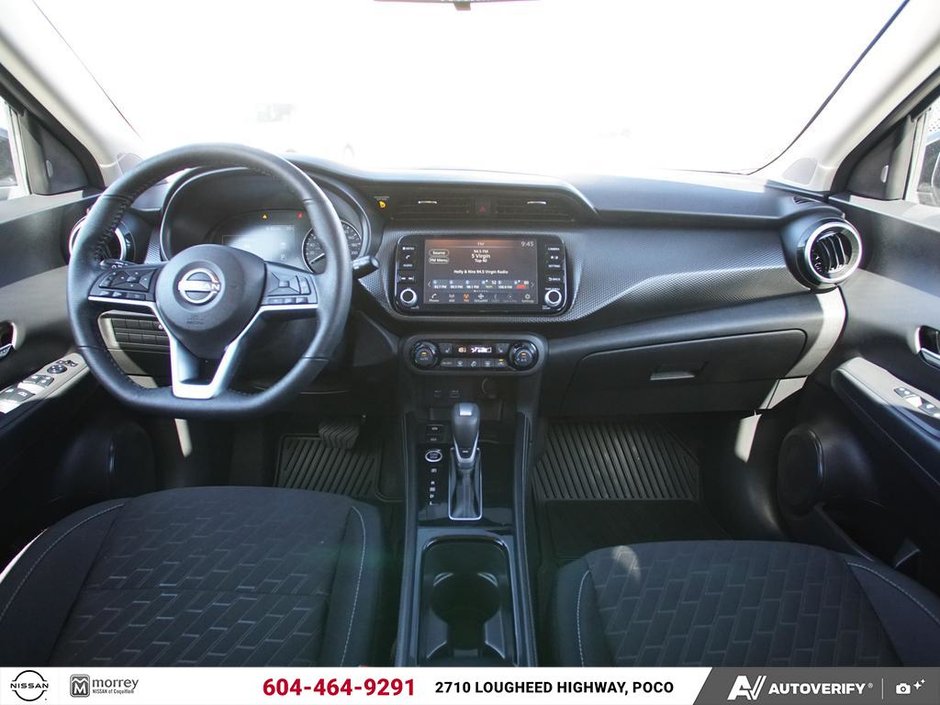 2025 Nissan Kicks Play SV NISSAN CANADA CERTIFIED PRE OWNED-13