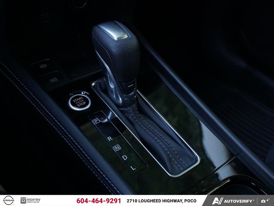 2025 Nissan Kicks Play SV NISSAN CANADA CERTIFIED PRE OWNED-21