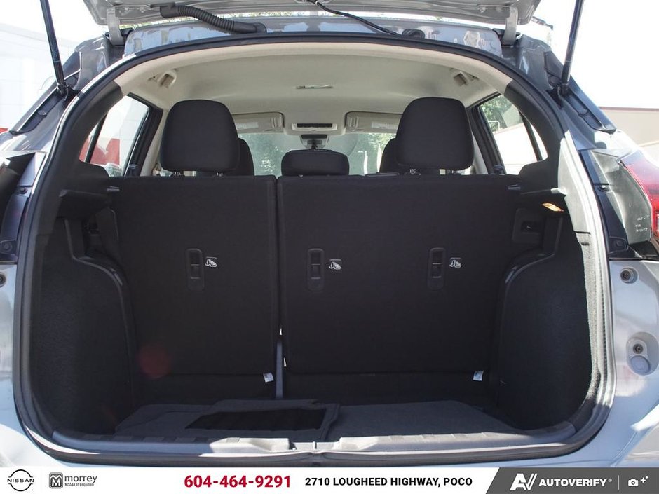 2025 Nissan Kicks Play SV NISSAN CANADA CERTIFIED PRE OWNED-11