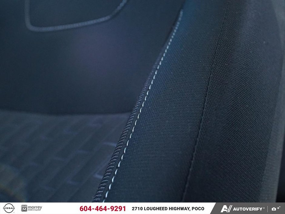2025 Nissan Kicks Play SV NISSAN CANADA CERTIFIED PRE OWNED-24