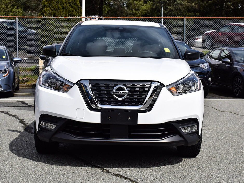 2020 Nissan Kicks S NISSAN CERTIFIED PRE OWNED-8