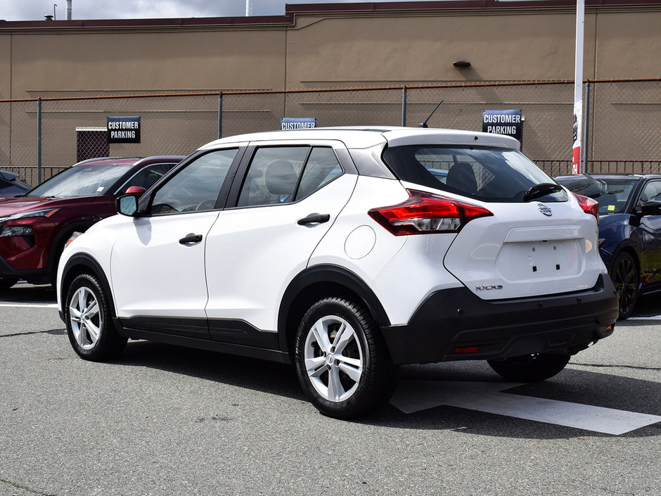 2020 Nissan Kicks S NISSAN CERTIFIED PRE OWNED-3