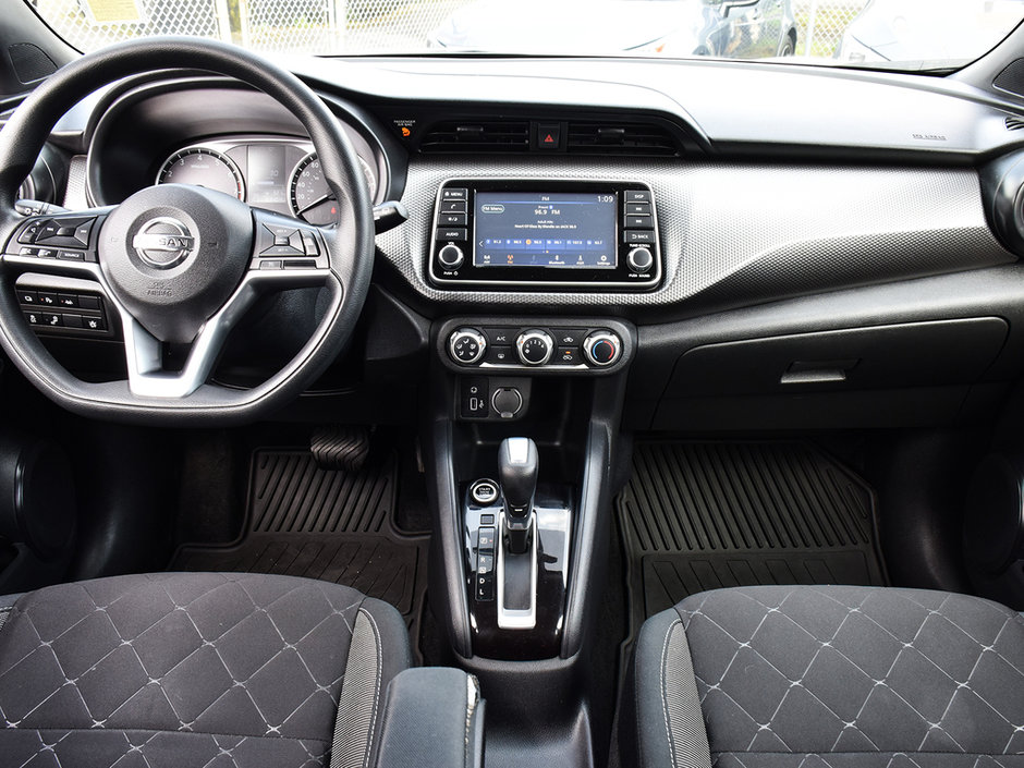 2020 Nissan Kicks S NISSAN CERTIFIED PRE OWNED-11