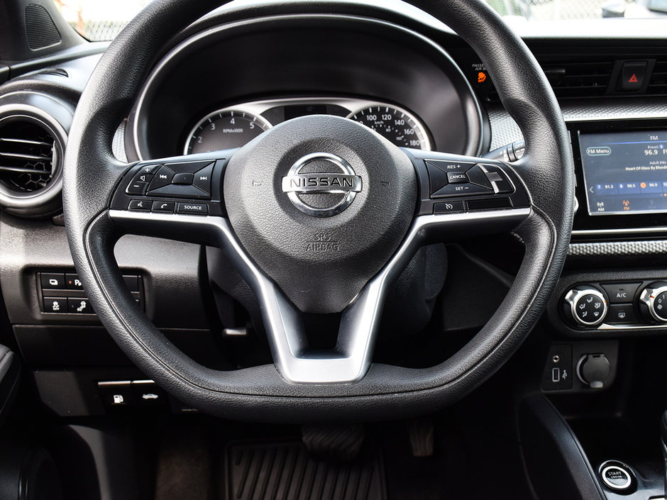 2020 Nissan Kicks S NISSAN CERTIFIED PRE OWNED-12