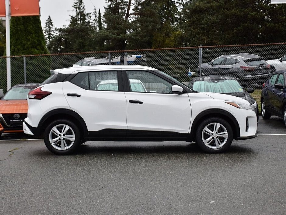 2021 Nissan KICKS S NISSAN CERTIFIED PRE OWNED-5