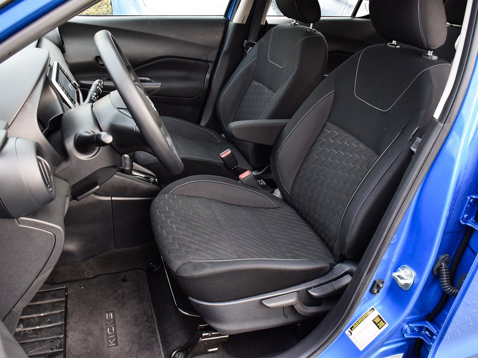 2022 Nissan Kicks S NISSAN CERTIFIED PRE OWNED-9