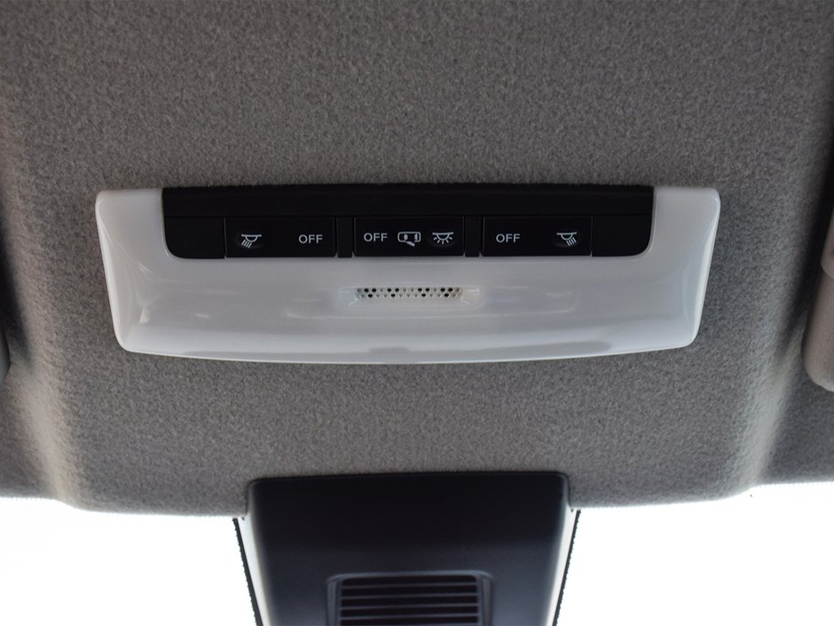 2022 Nissan Kicks S NISSAN CERTIFIED PRE OWNED-22