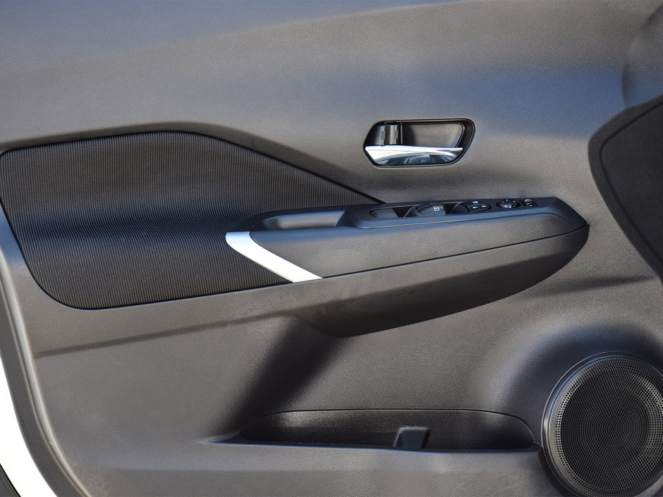 2023 Nissan Kicks SV NISSAN CERTIFIED PRE OWNED-22