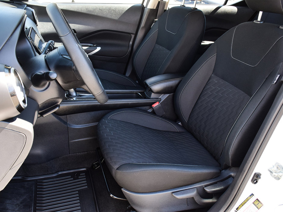 2023 Nissan Kicks SV NISSAN CERTIFIED PRE OWNED-9