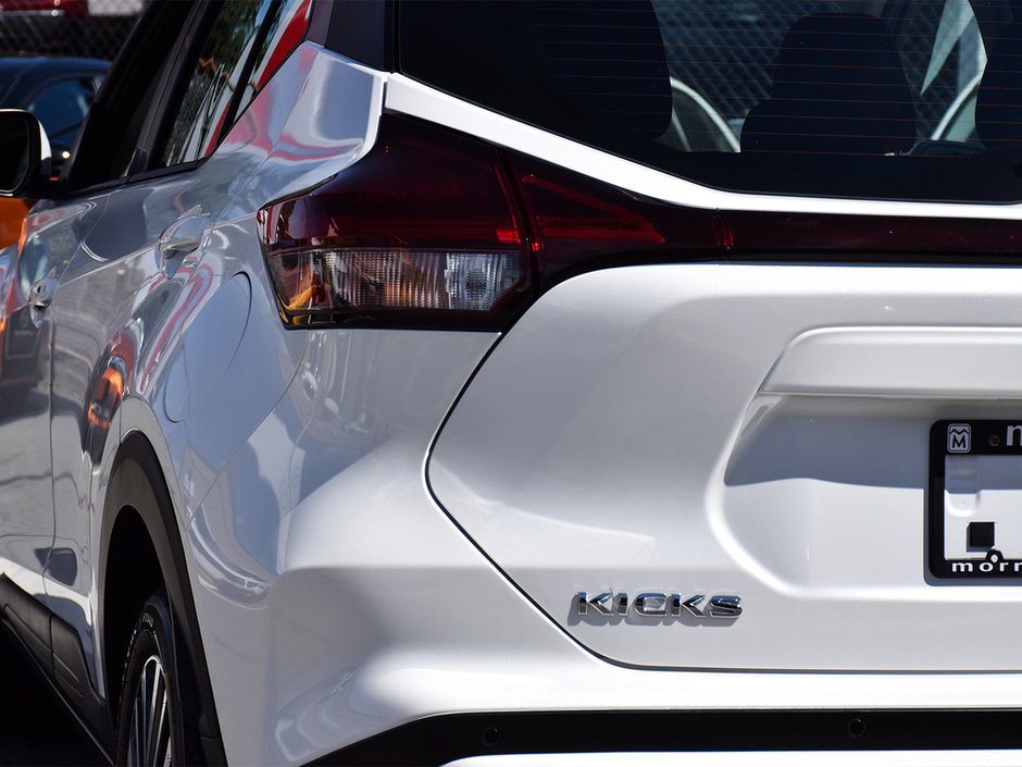 2023 Nissan Kicks SV NISSAN CERTIFIED PRE OWNED-28