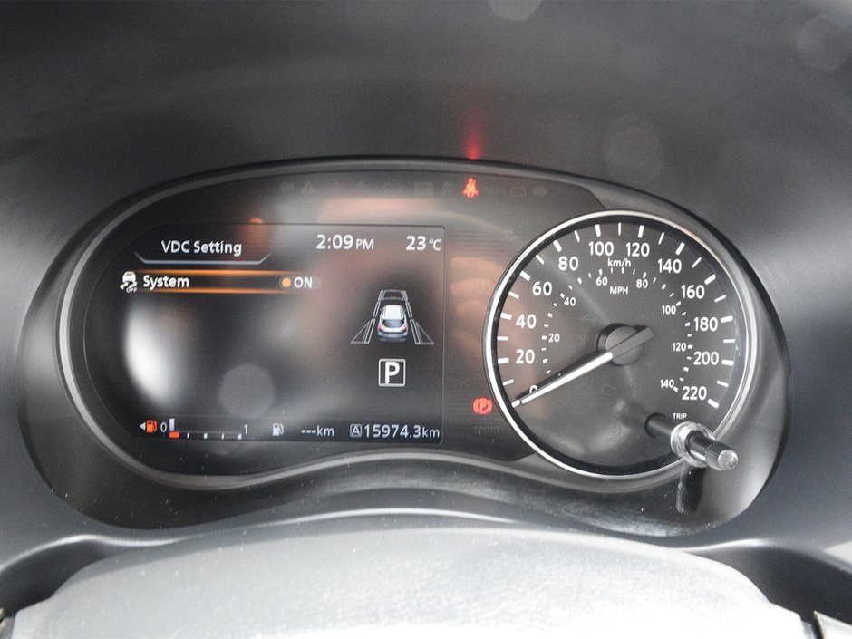 2023 Nissan Kicks SR PREMIUM NISSAN CERTIFIED PRE OWNED-13