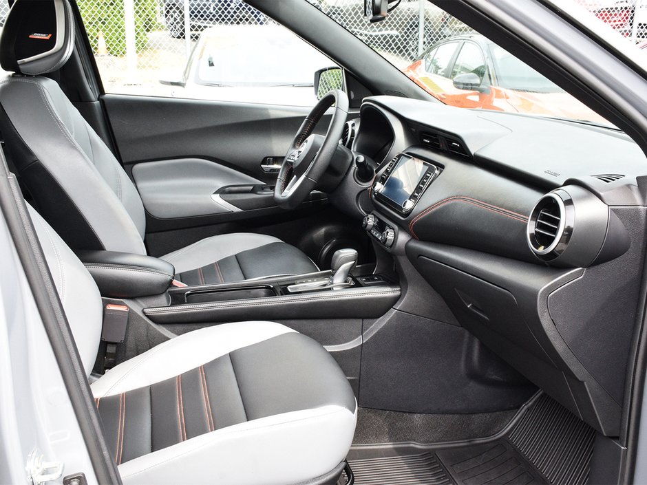 2023 Nissan Kicks SR PREMIUM NISSAN CERTIFIED PRE OWNED-10